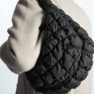 Cos mini quilted bag